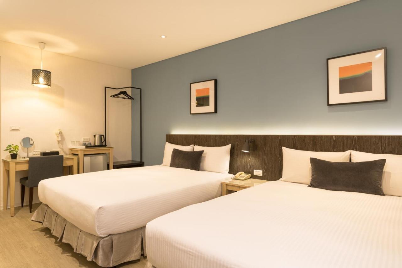 Just Enjoy Business Hotel Tainan Exterior foto